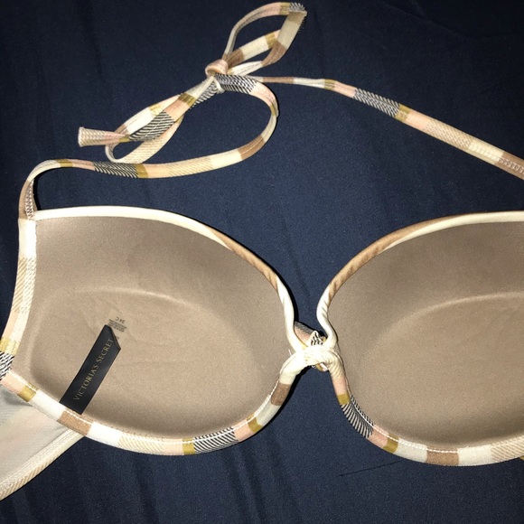 ✨VICTORIAS SECRET PUSH UP BIKINI TOP ✨✨ - Picture 3 of 4